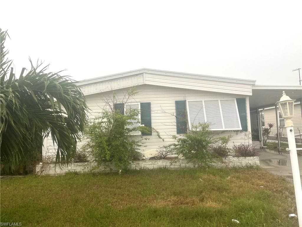 17650 Bryan CT FORT MYERS BEACH, FL 33931