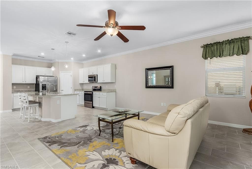 10486 Prato DR FORT MYERS, FL 33913