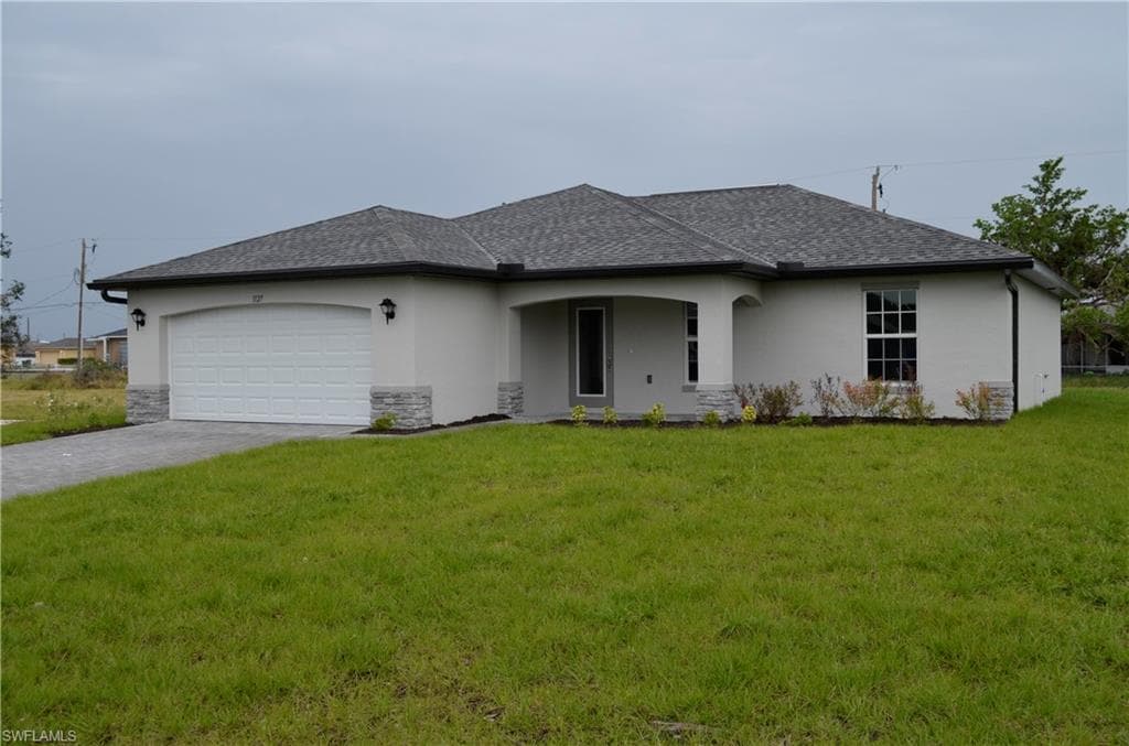 1127 NE 10th ST CAPE CORAL, FL 33909