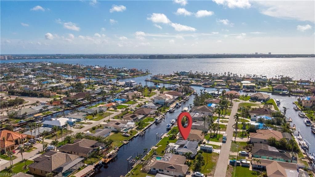 5345 Delano CT CAPE CORAL, FL 33904