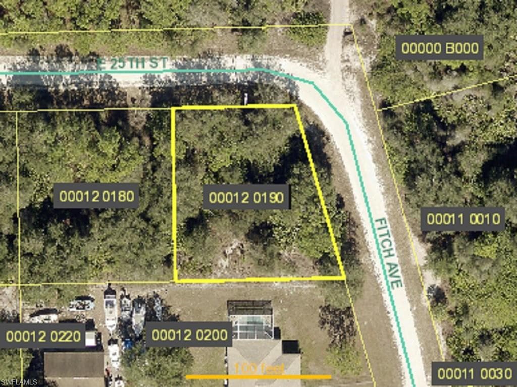 4254 E 25th ST ALVA, FL 33920