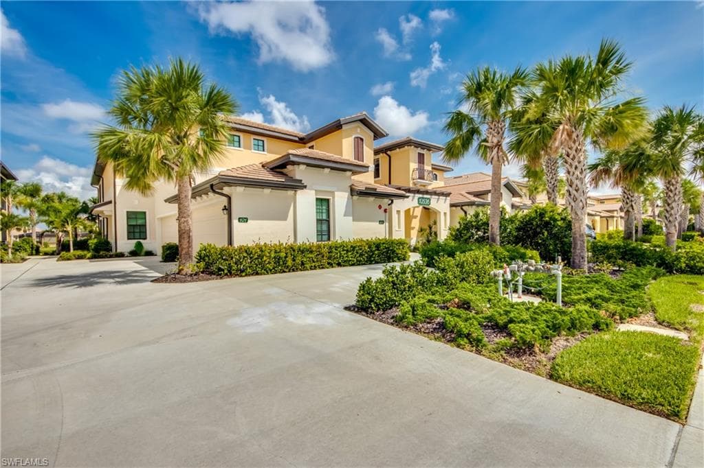10536 Casella WAY 201 FORT MYERS, FL 33913