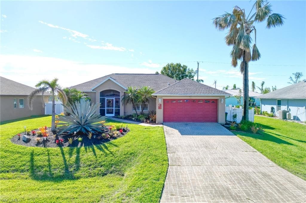 1310 SW 33rd TER CAPE CORAL, FL 33914