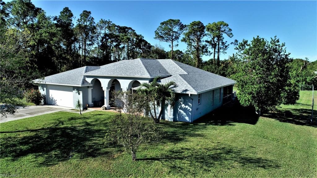 1107 Connie AVE N LEHIGH ACRES, FL 33971