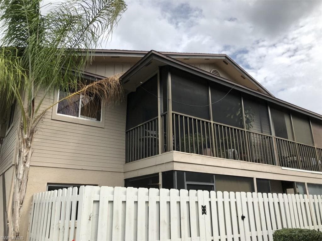 5745 Foxlake DR F NORTH FORT MYERS, FL 33917