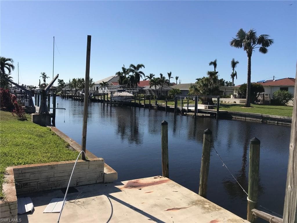 5306 Cobalt CT CAPE CORAL, FL 33904
