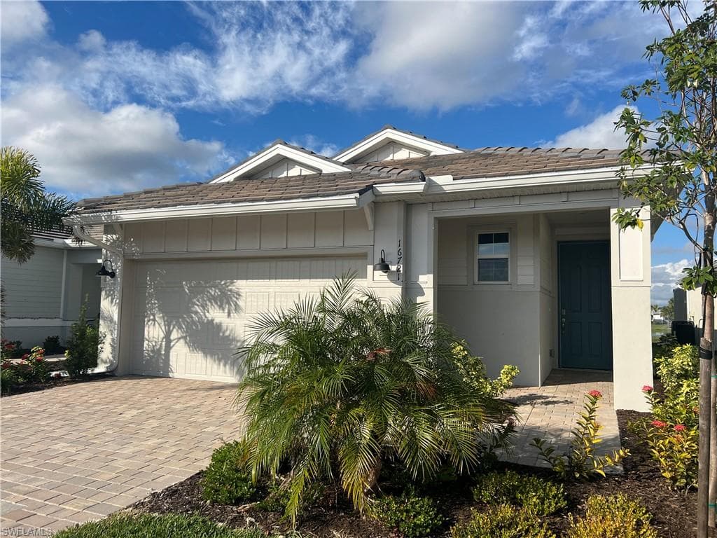 16721 Seasons Coast DR BONITA SPRINGS, FL 34135