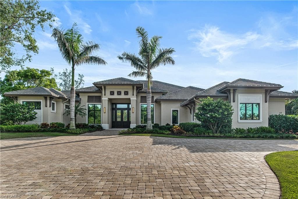 112 Hickory RD NAPLES, FL 34108