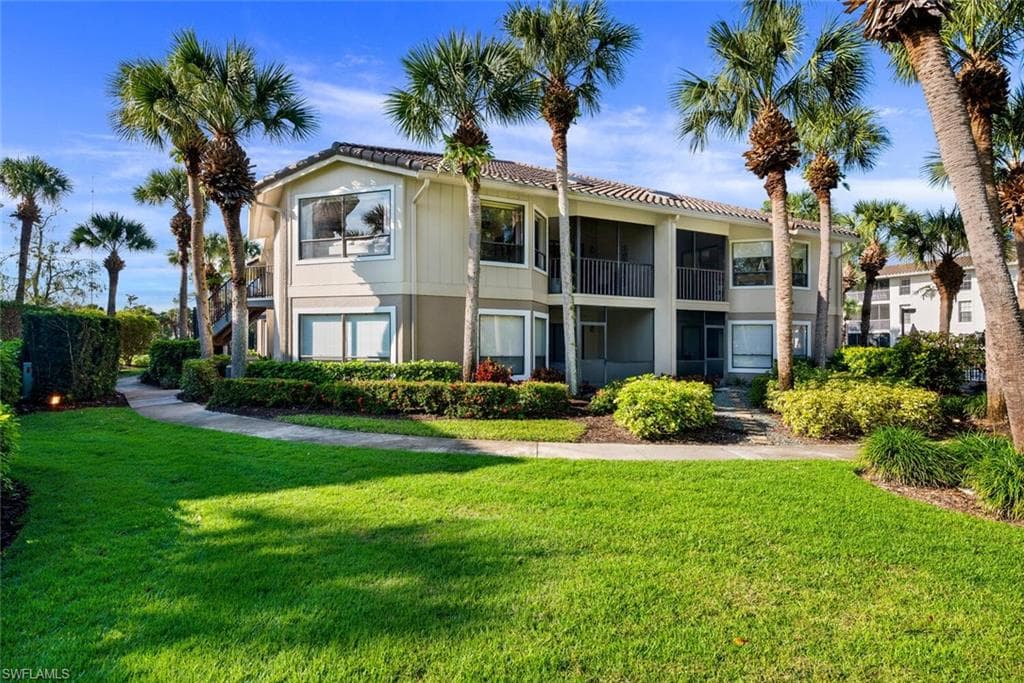 792 Eagle Creek DR 203 NAPLES, FL 34113