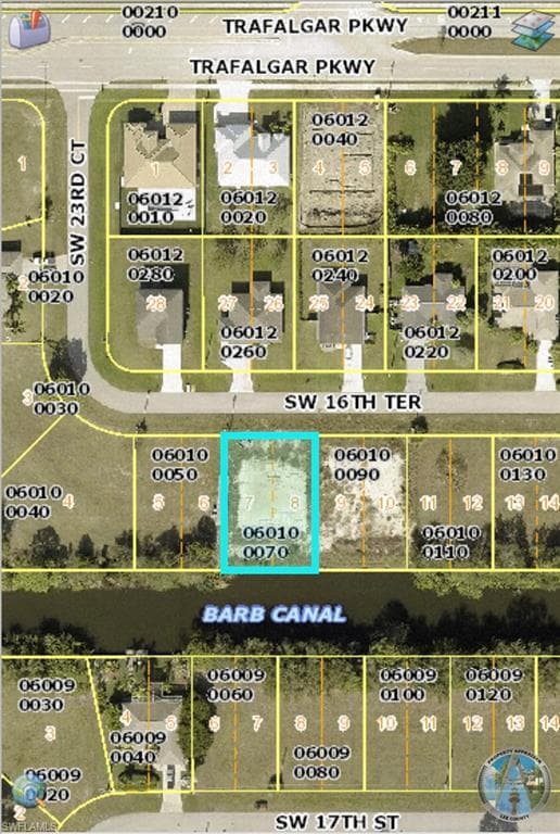 2318 SW 16th TER CAPE CORAL, FL 33991
