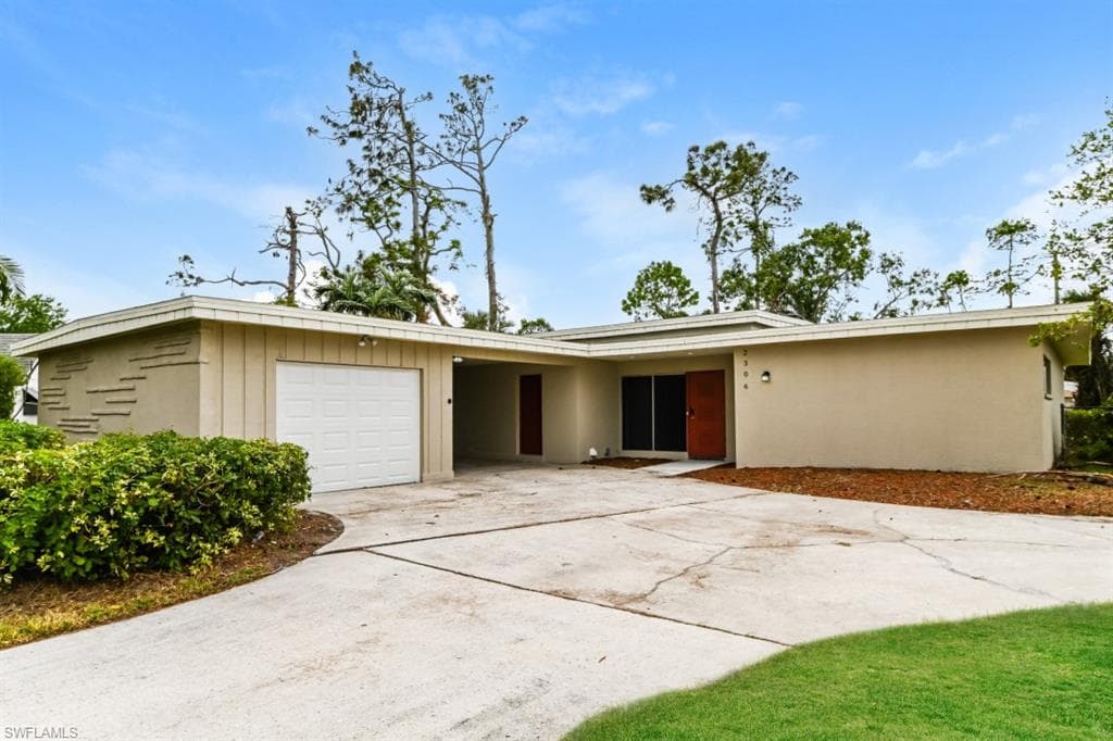 2306 Ivy AVE FORT MYERS, FL 33907