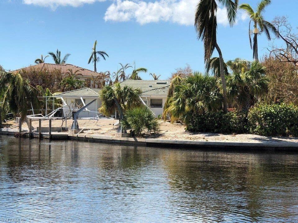 1152 Golden Olive CT SANIBEL, FL 33957