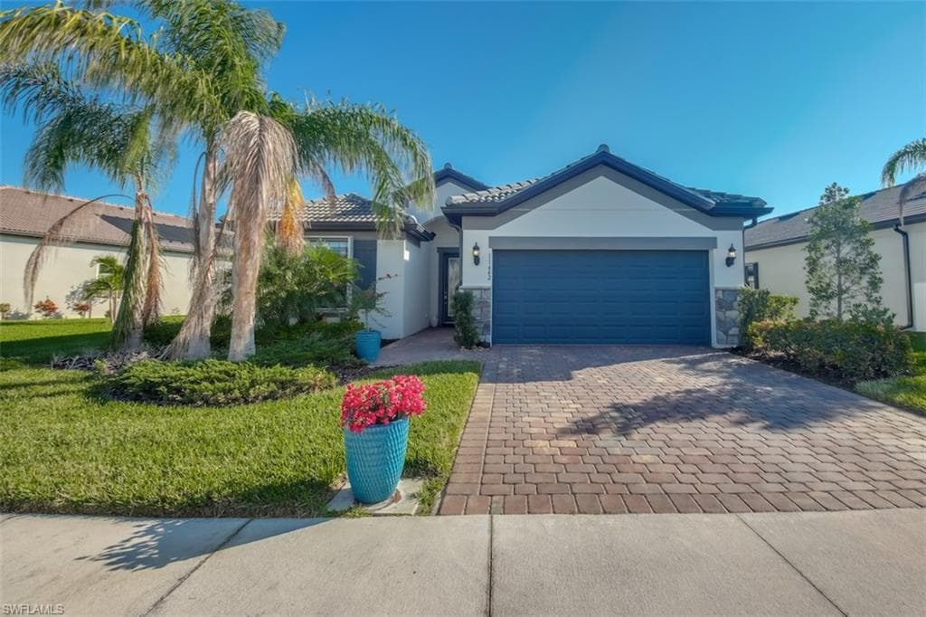 11442 Tiverton TRCE FORT MYERS, FL 33913