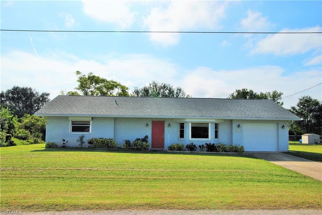2813 2nd ST W LEHIGH ACRES, FL 33971