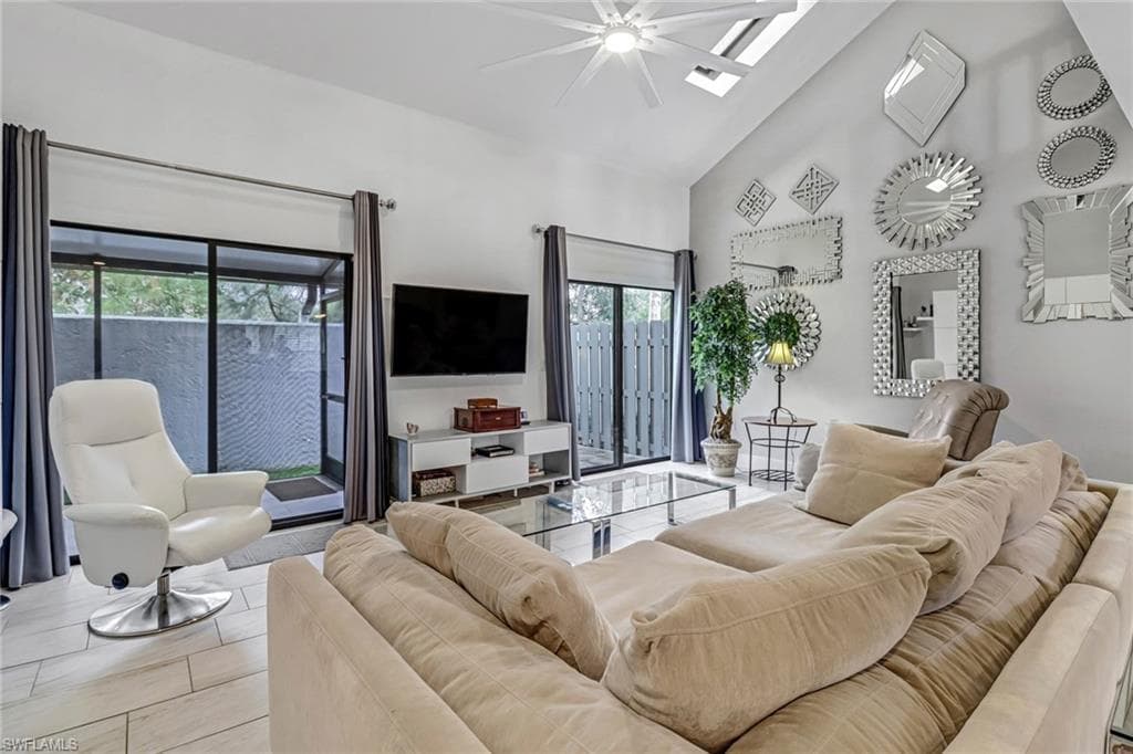 878 Meadowland DR # B NAPLES, FL 34108