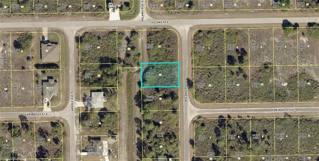 812 Milano AVE S LEHIGH ACRES, FL 33974
