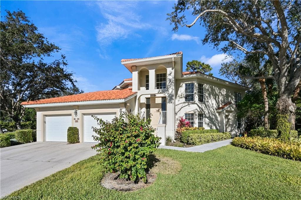 1326 Egrets Landing LNDG 202 NAPLES, FL 34108