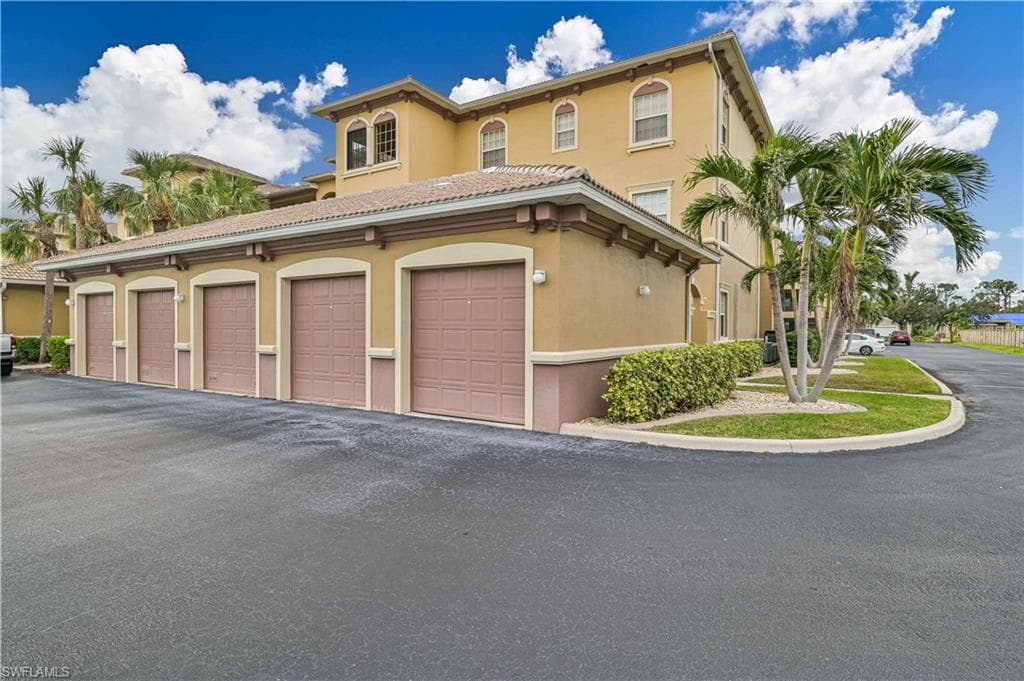 3724 Agualinda BLVD 104 CAPE CORAL, FL 33914