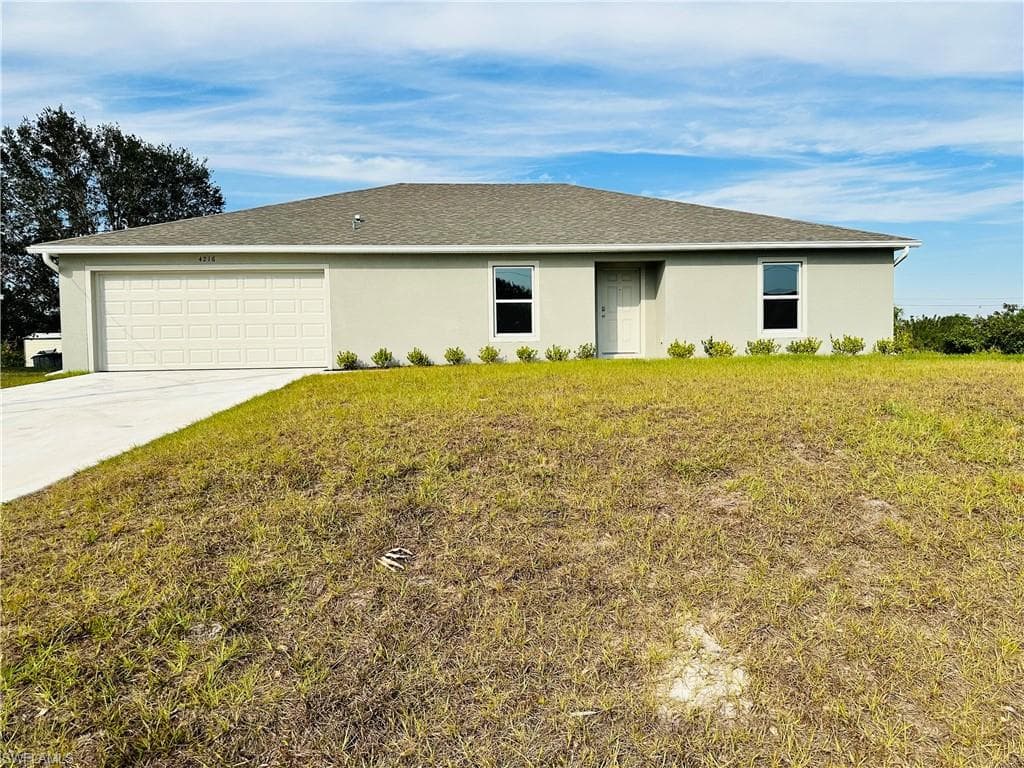 4216 20th ST SW LEHIGH ACRES, FL 33976