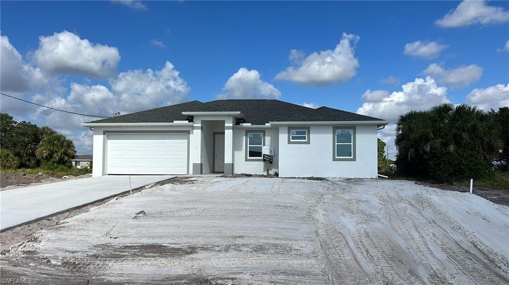 1047 N Naples ST LABELLE, FL 33935