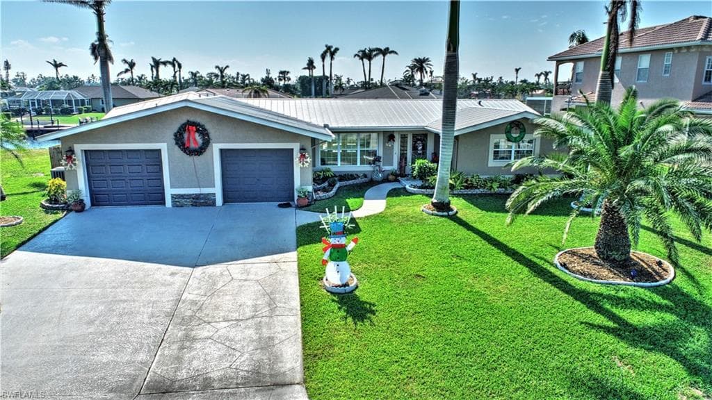 3130 SE 18th PL CAPE CORAL, FL 33904