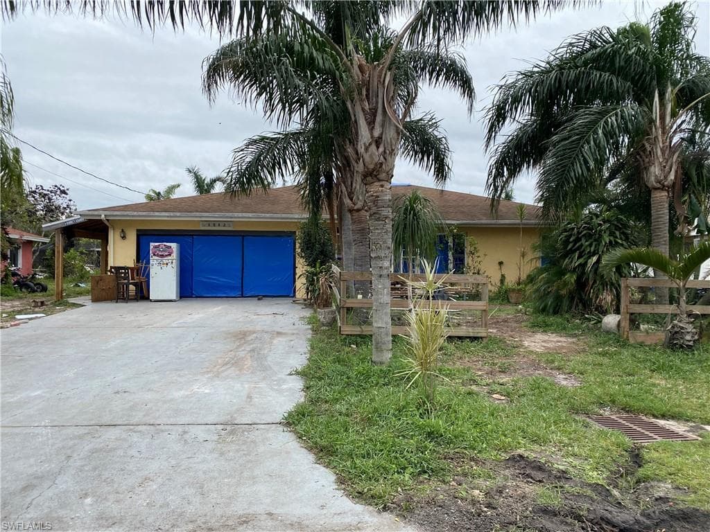 4542 E Riverside DR FORT MYERS, FL 33905