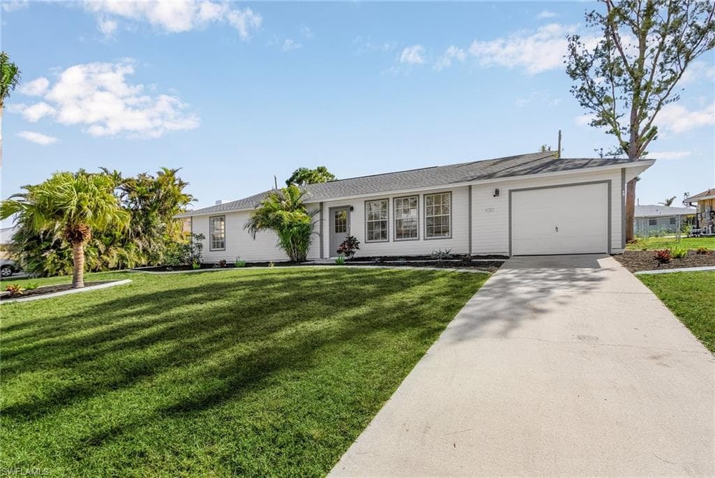 430 21st ST CAPE CORAL, FL 33991