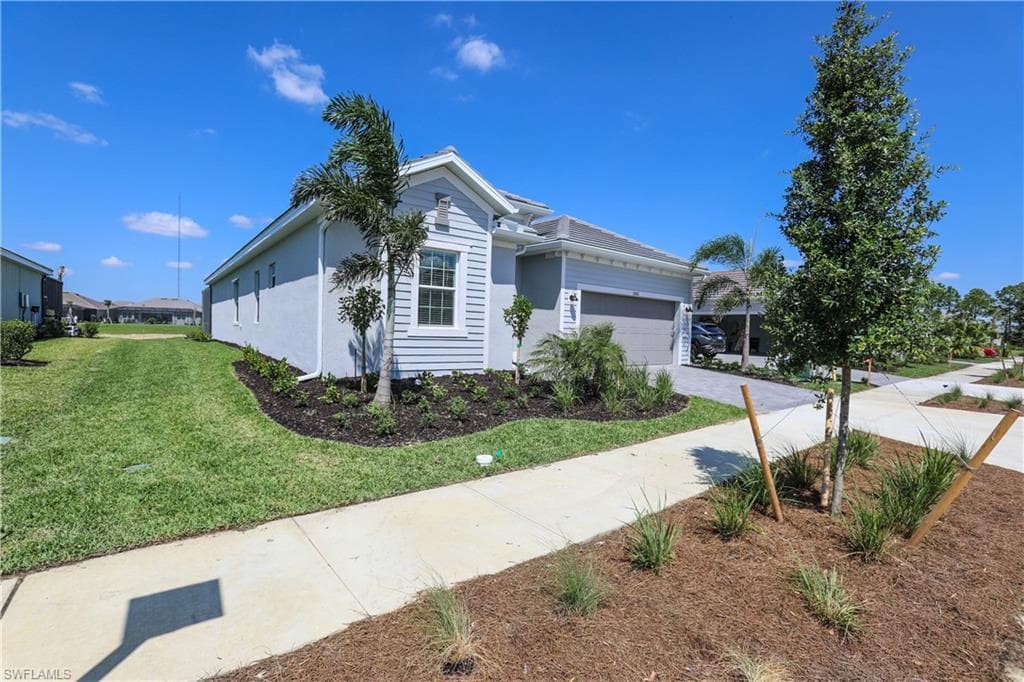 15816 Leaning Pine LN NORTH FORT MYERS, FL 33982