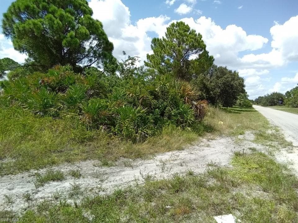 3200 45th ST SW LEHIGH ACRES, FL 33976