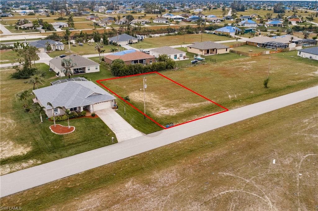 2248 NW 15th TER CAPE CORAL, FL 33993