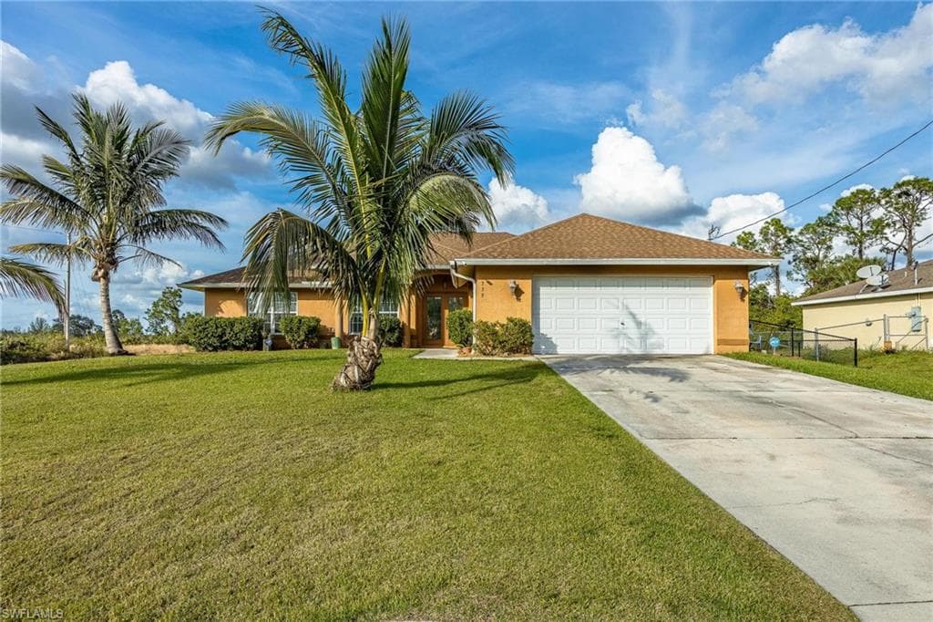 739 Grant BLVD LEHIGH ACRES, FL 33974
