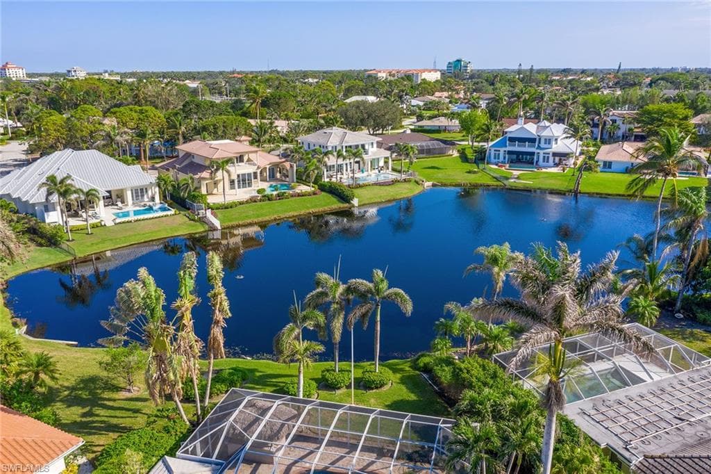 4836 Crayton RD NAPLES, FL 34103