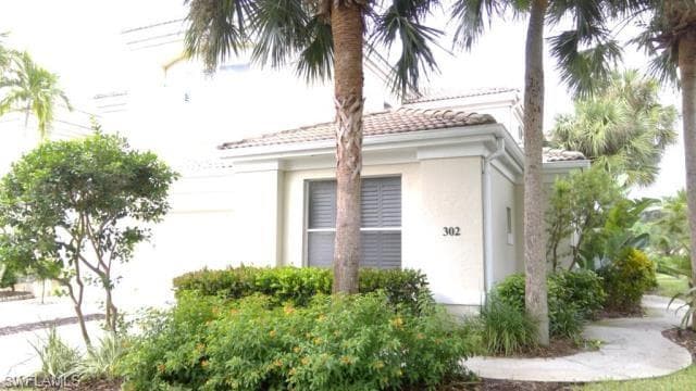 24371 Sandpiper Isle WAY 302 BONITA SPRINGS, FL 34134