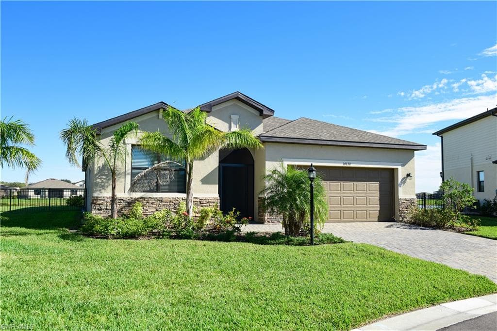 14638 Monrovia LN FORT MYERS, FL 33905