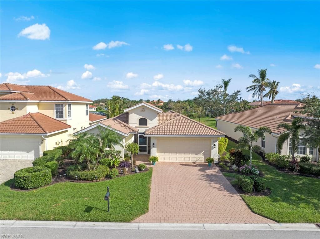9049 Astonia WAY ESTERO, FL 33967