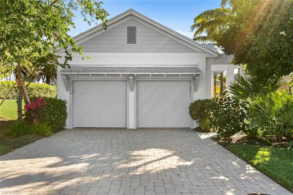 14176 Nautica CT NAPLES, FL 34114