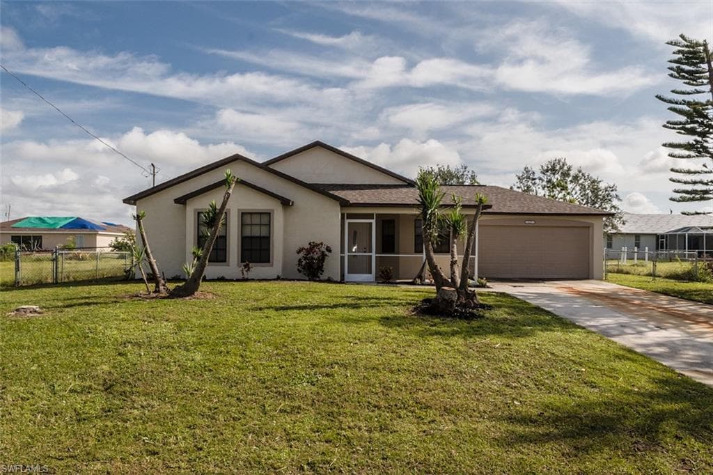 221 28th AVE CAPE CORAL, FL 33993