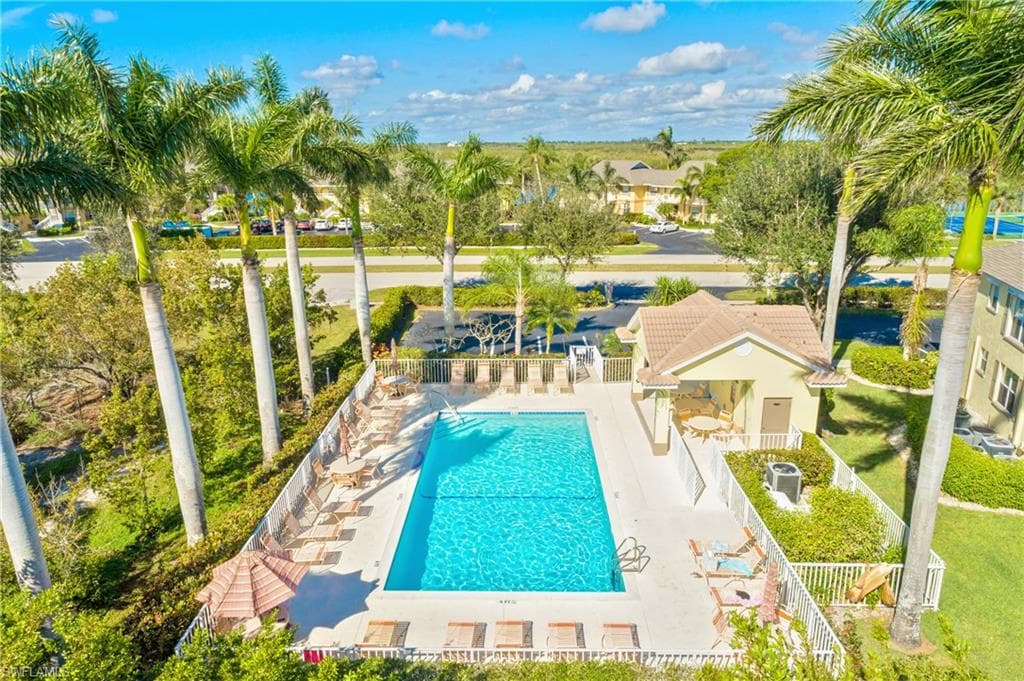 1336 Mainsail DR 1221 NAPLES, FL 34114