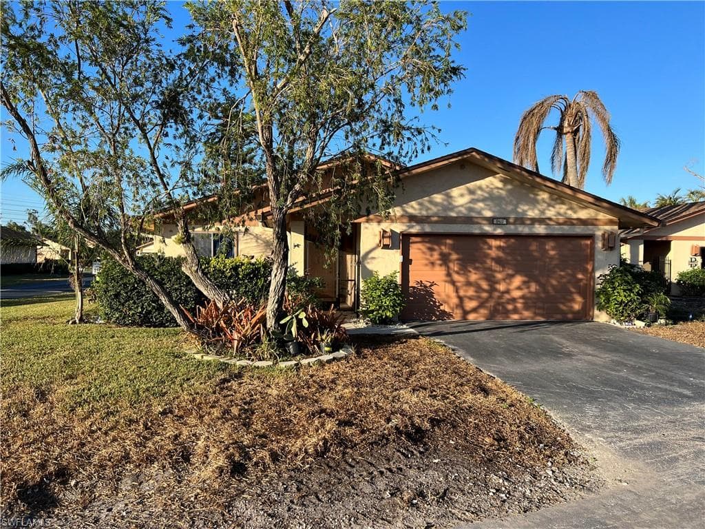 6483 Royal Woods DR FORT MYERS, FL 33908
