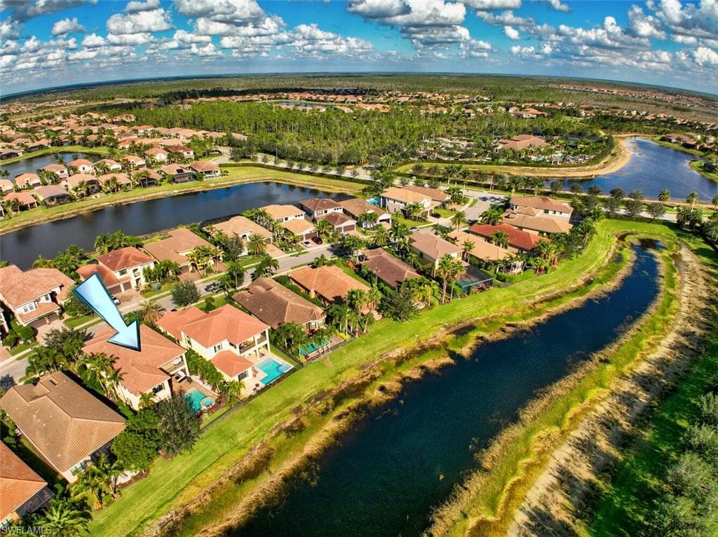 3642 Santaren CT NAPLES, FL 34119
