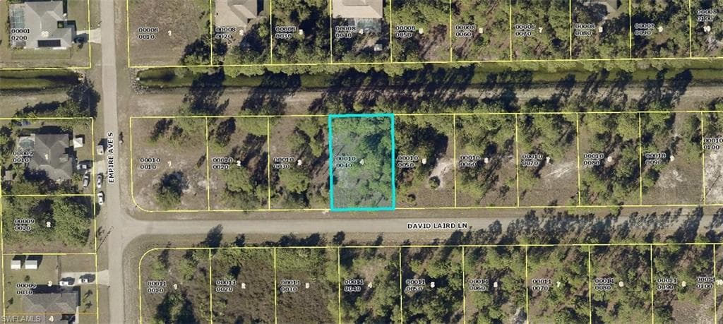 709 David Laird LN LEHIGH ACRES, FL 33974