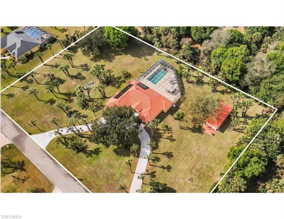 513 Glenn AVE LEHIGH ACRES, FL 33972