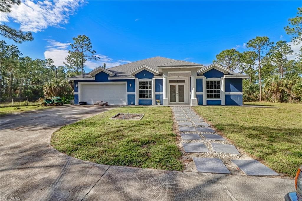 985 Everglades BLVD S NAPLES, FL 34117