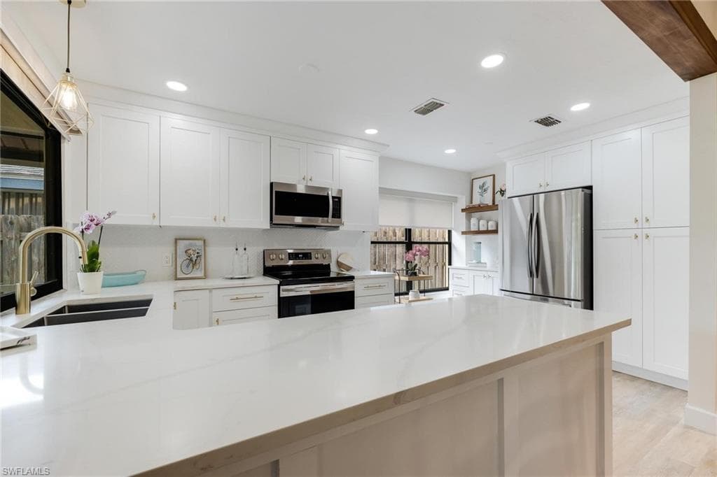9851 Wildginger DR FORT MYERS, FL 33919