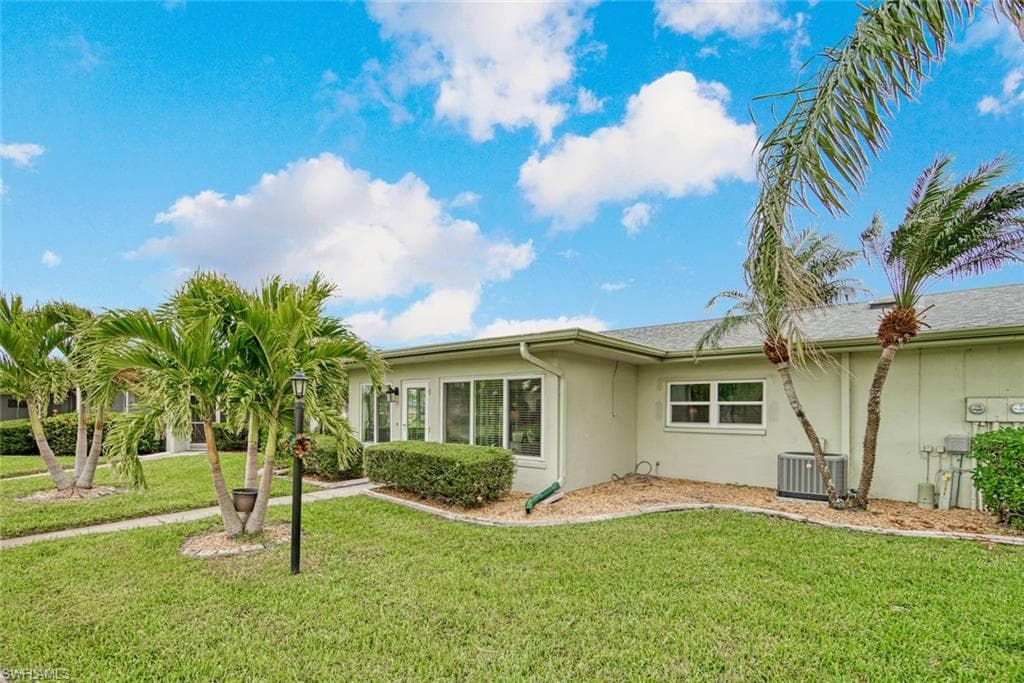 5548 Trellis LN FORT MYERS, FL 33919