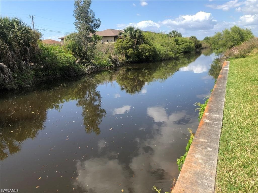 1336 NE 21st AVE CAPE CORAL, FL 33909