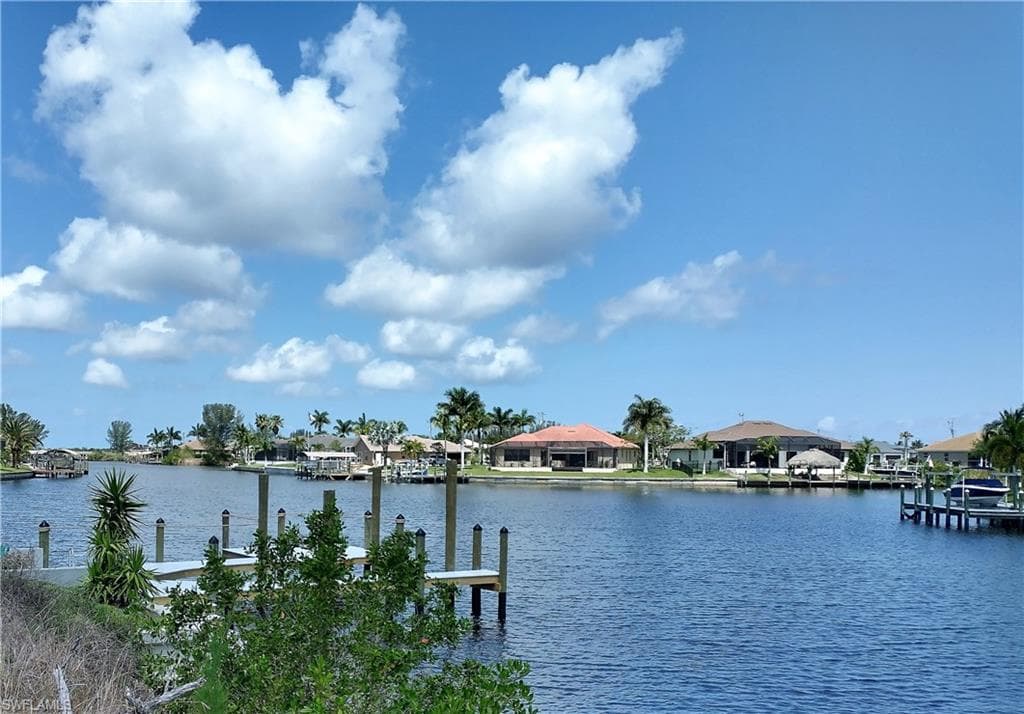 3711 NW 9th TER CAPE CORAL, FL 33993