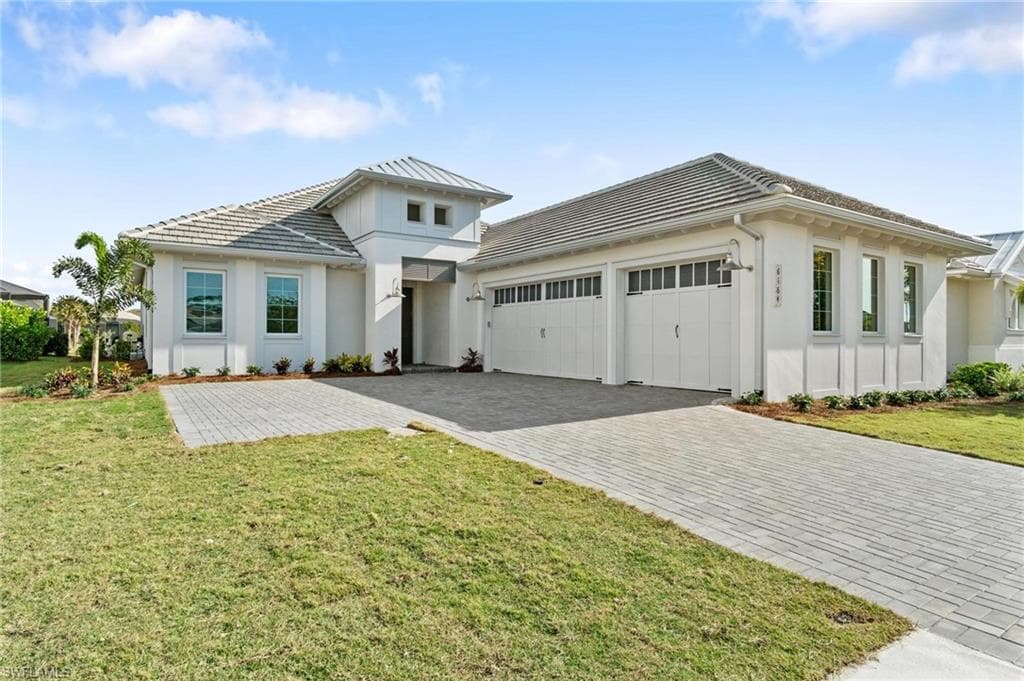6164 Rodney Bay LN NAPLES, FL 34113