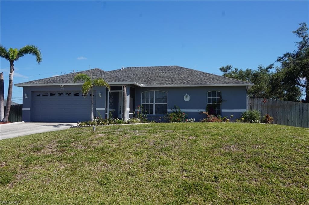 919 SW 25th TER CAPE CORAL, FL 33914