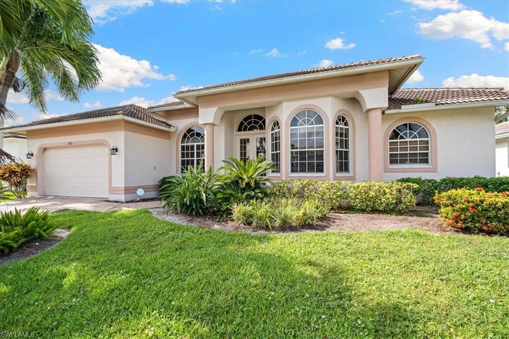 1025 Fieldstone DR MARCO ISLAND, FL 34145